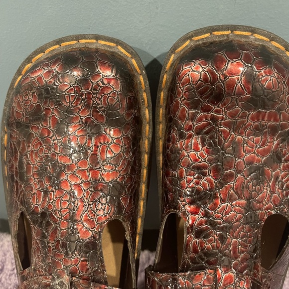 INGARO Black & Red Stone  "HAPPY" Wedge Nurse Mules/Clogs Slip Resistant Size 10 - Picture 2 of 10